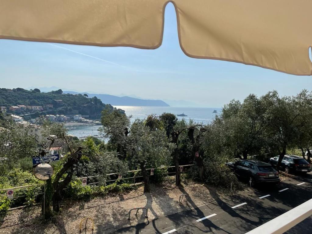 Monolocale Baia Dei Delfini Apartment Porto Venere Exterior foto